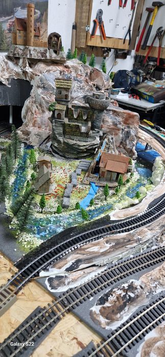 Trenuleț electric ho cu diorama