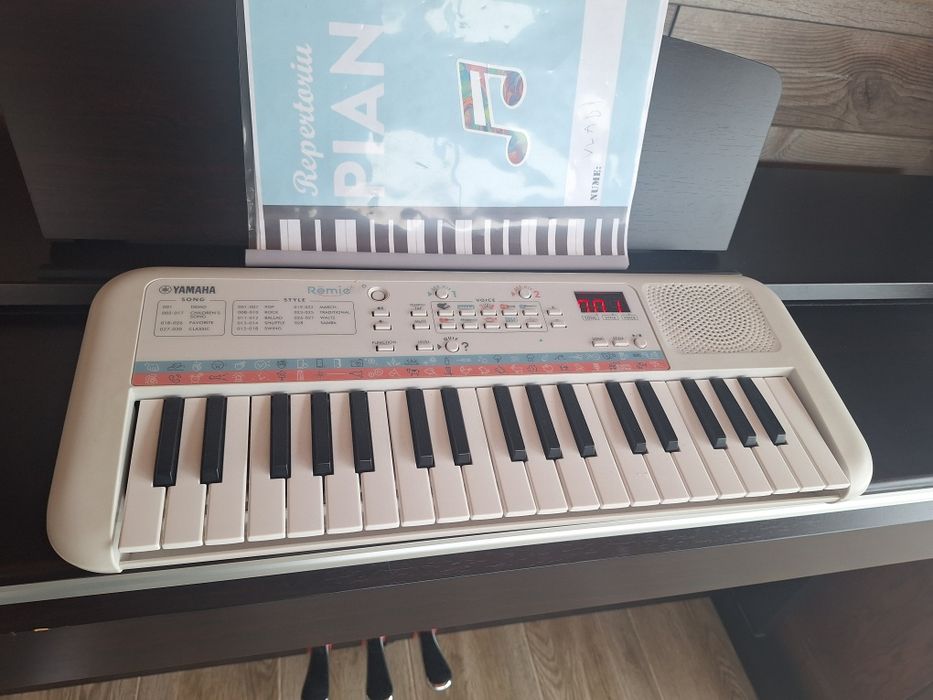 Orga Yamaha Remie (PSS-E30) – ideală pentru copii / începători