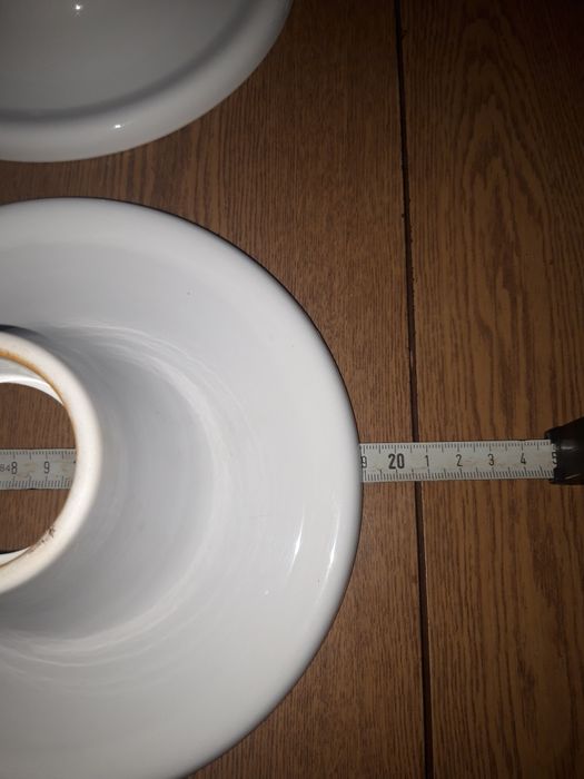 Нощни и настолни лампи