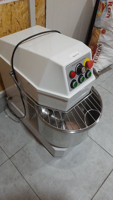 Тестомес на 12.5 кг