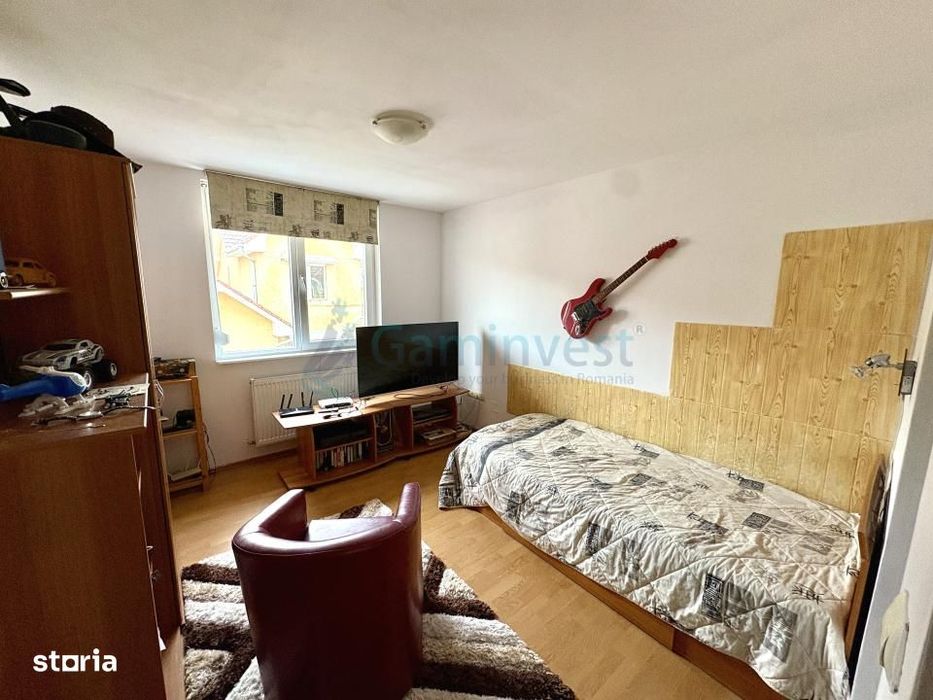 Casa de vanzare cu garaj in Santandrei, Bihor, Gaminvest V4354A