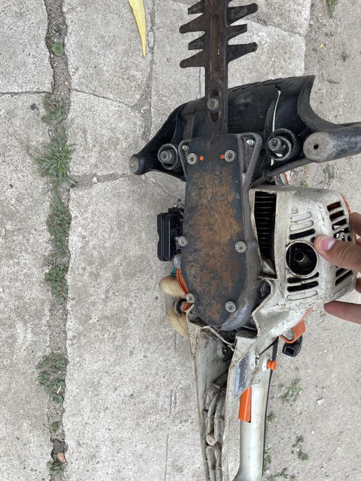 Foarfecă gard viu STIHL HS 45 u
