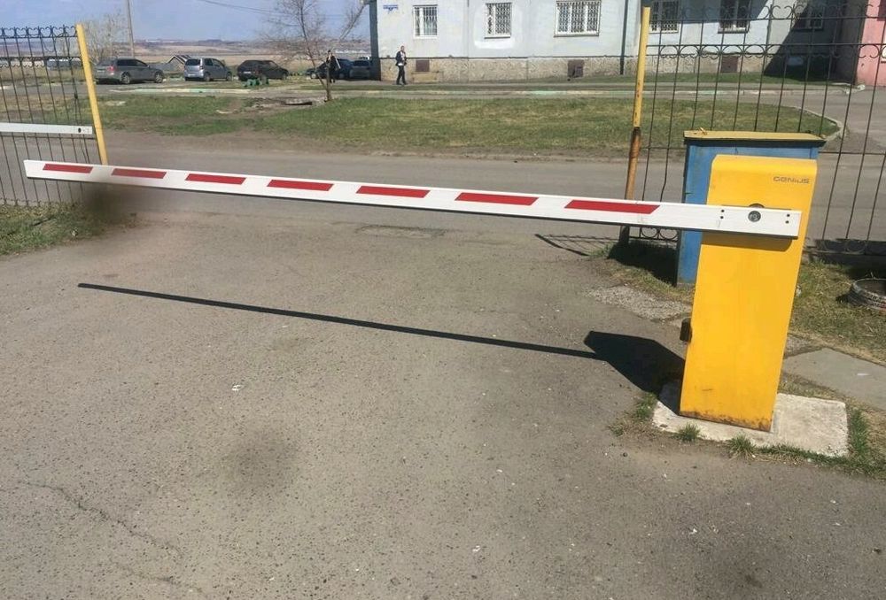 Продажа и установка шлагбаумов