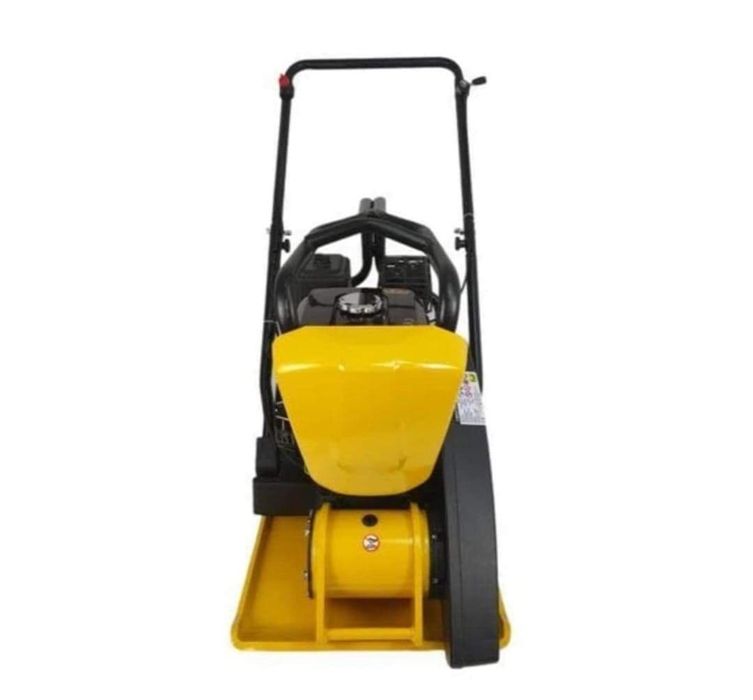 Inchiriez compactor, picamer, betoniera,vibrator,placa vibranta, lipa