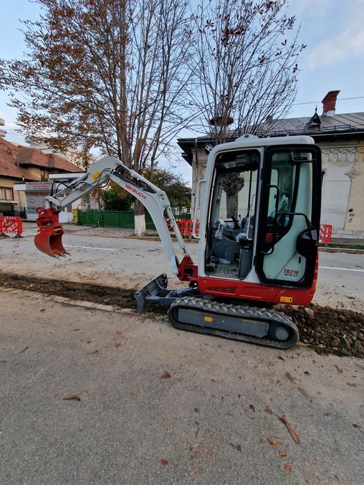 Takeuchi TB216 (2023) - 927h - Powertilt - Picon - URGENT (Fără TVA)