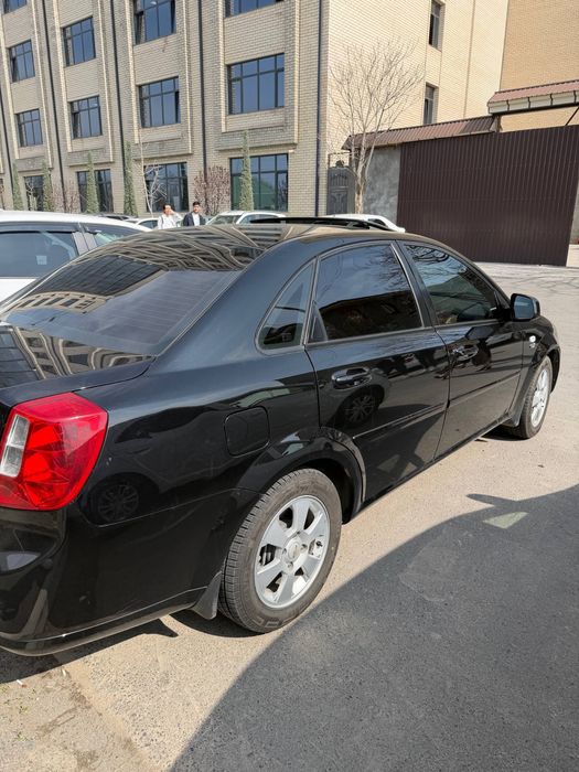 Gentra Sotiladi Qora 2019 moshina ozimzaniki lyuk abs bor balon yengi