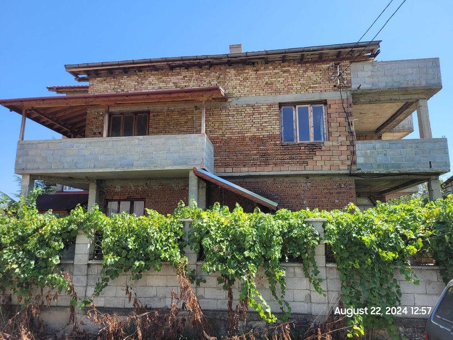 Продава се Къща в с. Старо Оряхово, Област Варна - 420 кв.м за 858 €/кв.м - Снимка #1