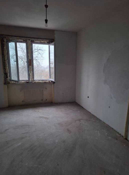 Транспортни и хамалски услуги