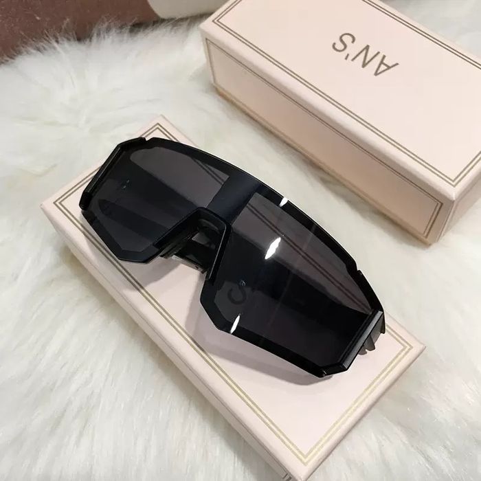 спортивные очки-маска (Shield Sunglasses).