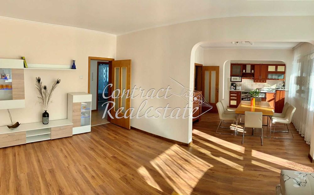 Тристаен Обзаведен Окръжна Болница !