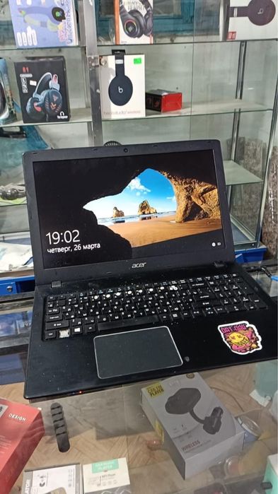 Нуотбук Acer Aspire E5-576G