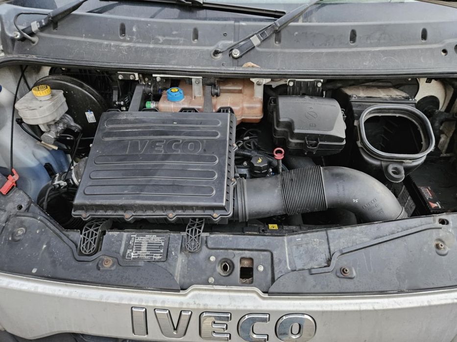 De vânzare Duba Iveco