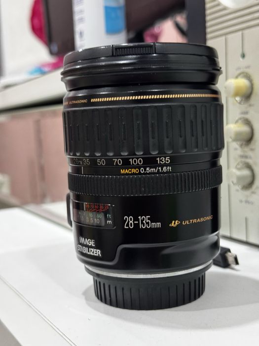 Продам обектив от кенон