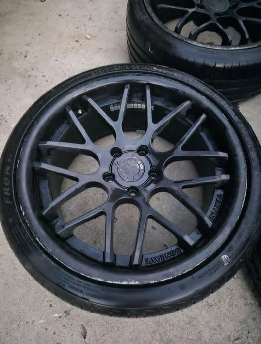 Vând jante vertini concave r19 cu cauciucuri