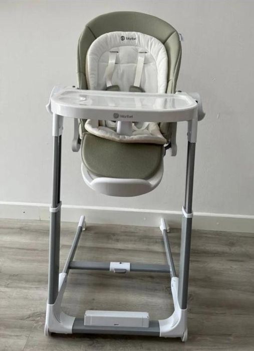 Шезлонг 3 в 1  коробкасымен тұр