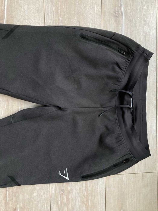 Gymshark Apex Technical Joggers мъжко долнище долница размер М