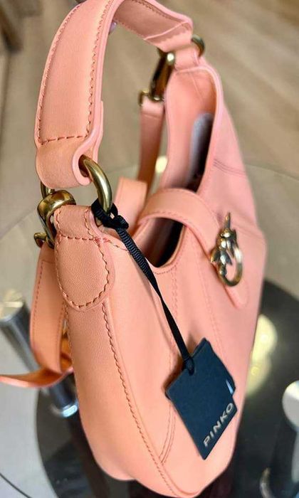 Чанта Pinko   
Mod. Mini Half Moon Simply Fl. 
Естествена кожа