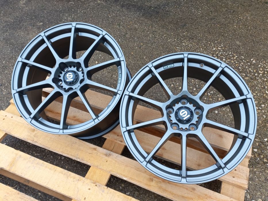 18 5×114.3 Sparco Gara Matt G.Metal 8j et35 Honda Mitsubushi Toyota Ma