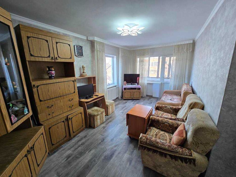 Продам 2-ух комнатную квартиру