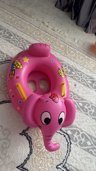 детский балон для купания в бассейне