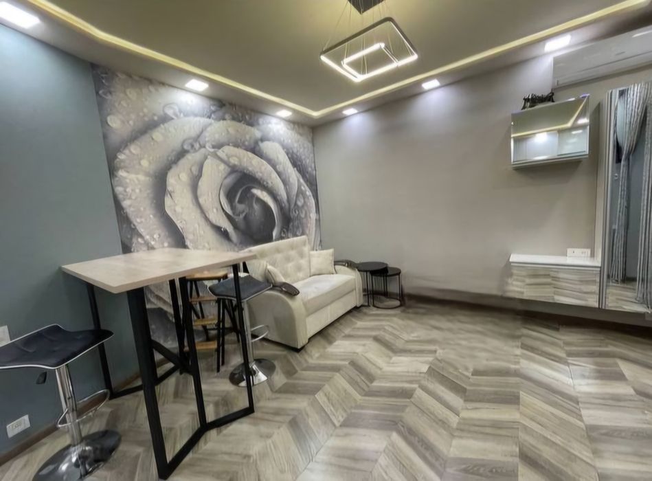 Сдаётся квартира возле АЭРОПОРТА