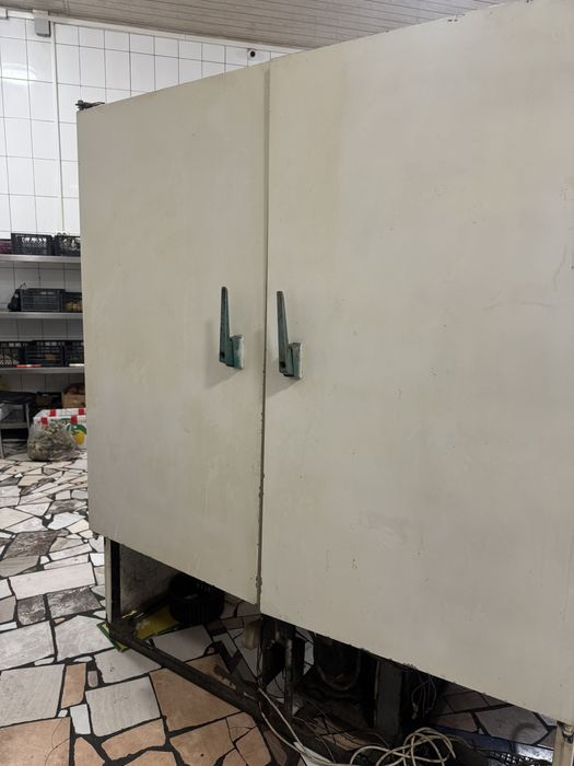 Продам холодильник