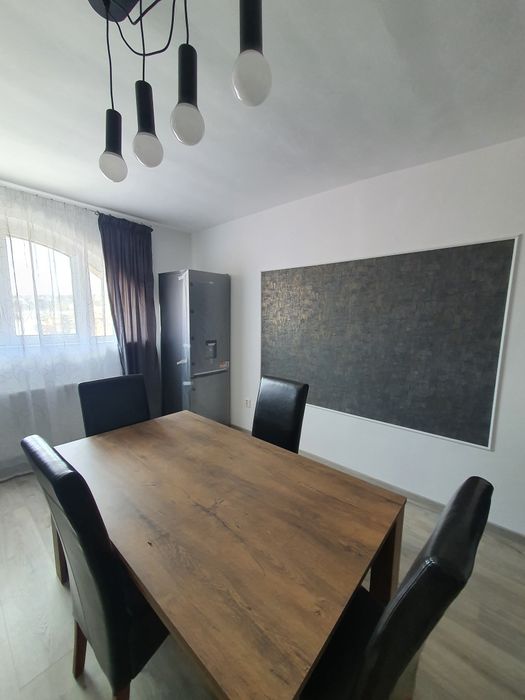 Apartament la casa cu 2 dormitoare