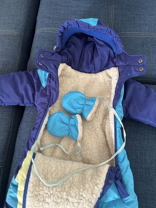 Продам детский комбинезон