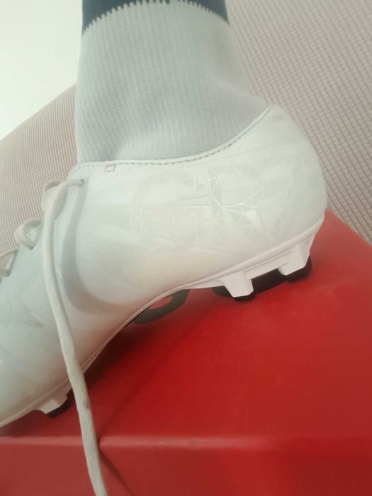 Ghete de fotbal nike mercurial CR7
