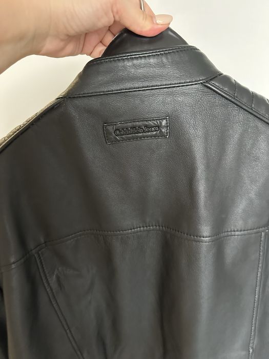 Calvin Klein кожено яке