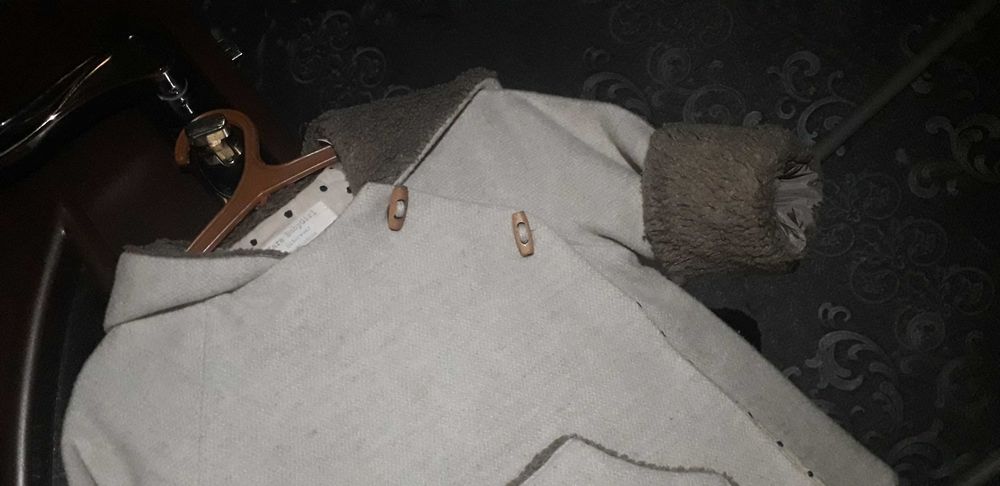 ZARA фирменное утеплённoе пальто на девочку 2-3 года+ шапка на подарок