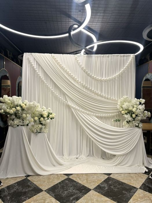 Фотозона Алмалы Оформление шарами