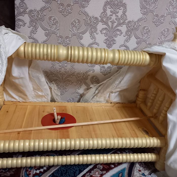 Beshik sotiladi Yangi