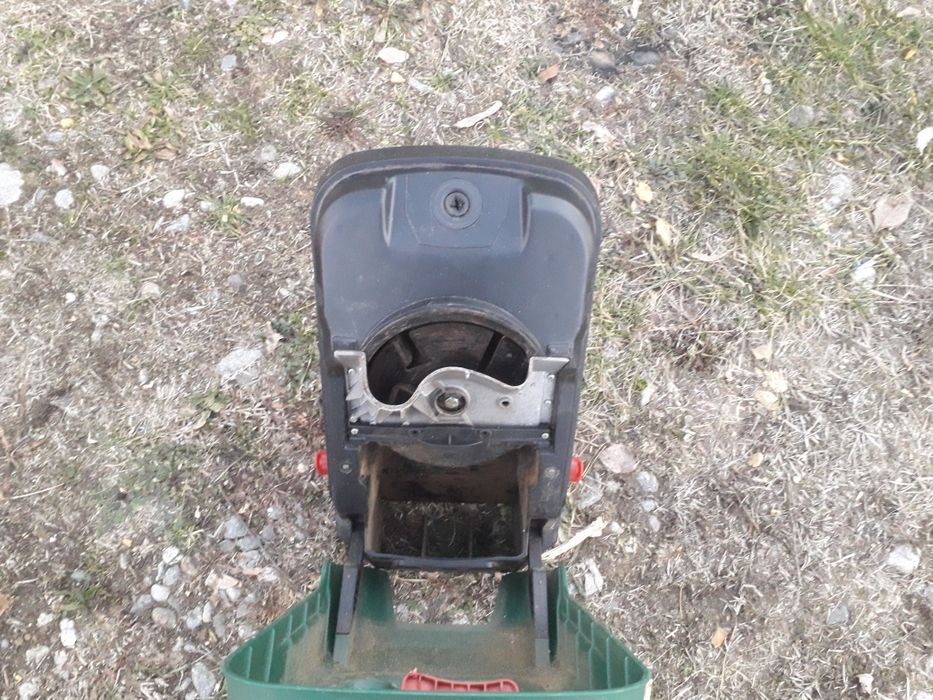 Tocator crengi si resturi vegetale electric Parksaid PMH 2400 W