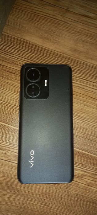 VIVO__T1  в отличном состоянии