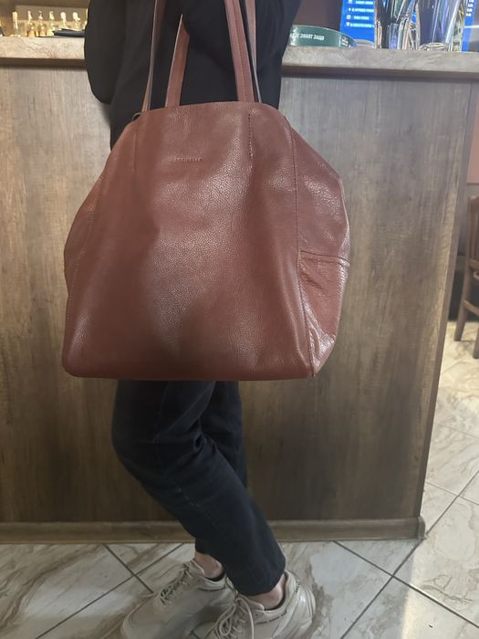 COCCINELLE-естетвена кожа 100%