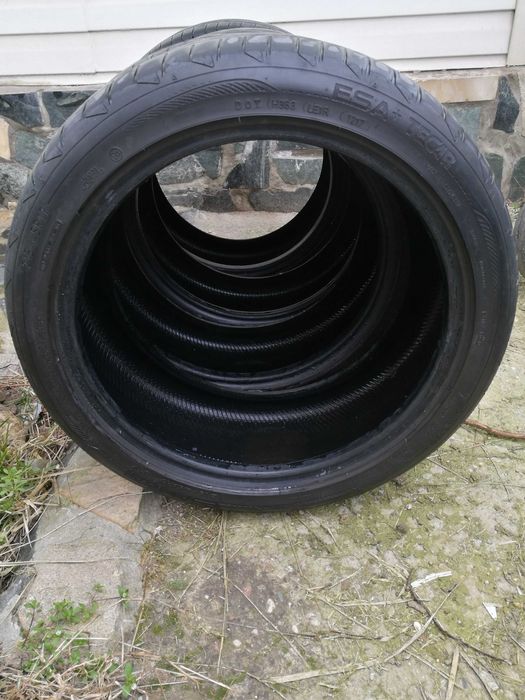 215 45 17 *Гуми*