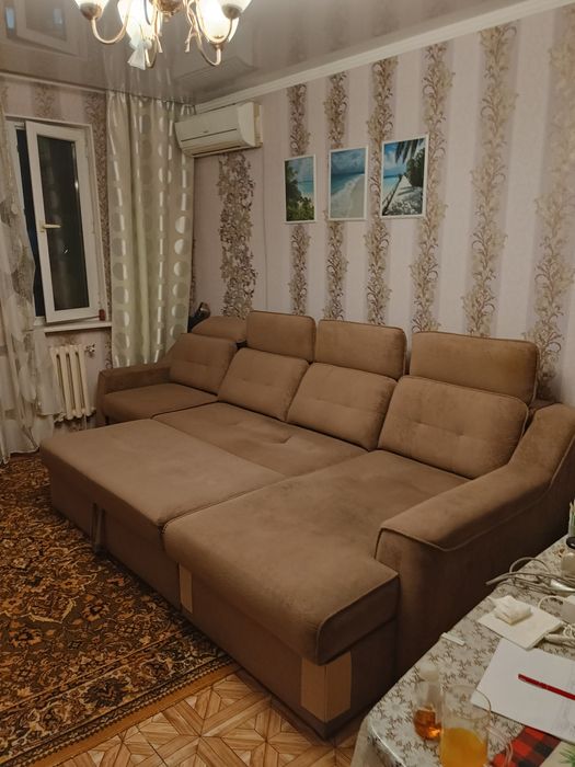 Продам большой диван