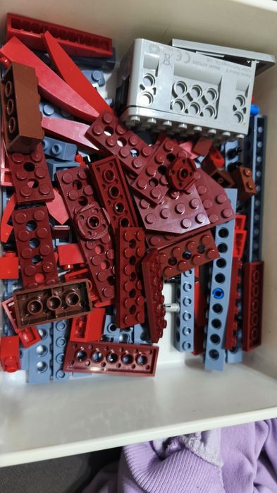 Apitor Robot B совместим с Lego