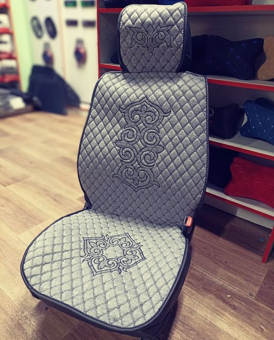 Автомобильные чехлы с орнаментом