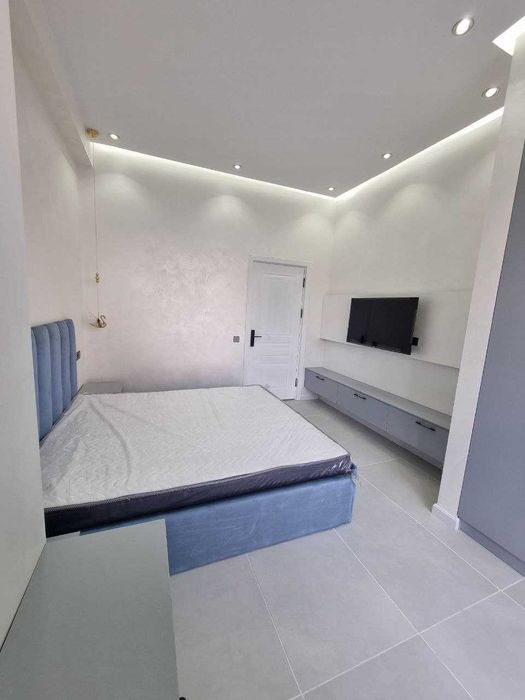 Энг Зори 2чи этаж Шота Руставели Братский евроремонт`