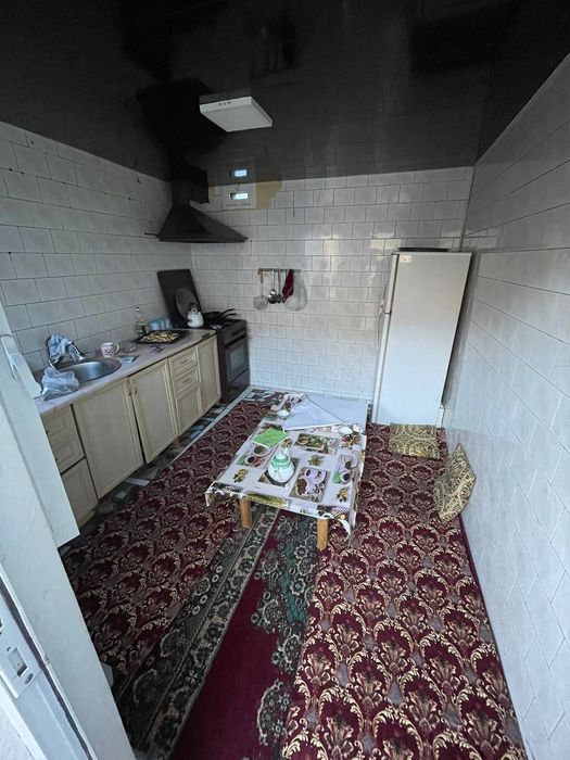 Ховли сотилади АРК томонда