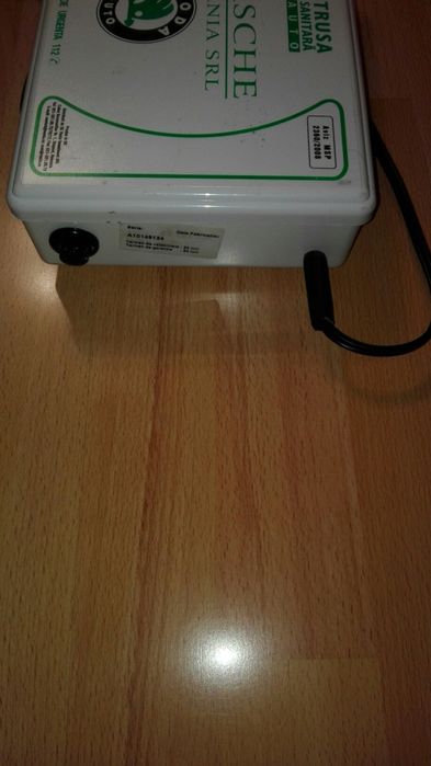 Încărcător acumulatori