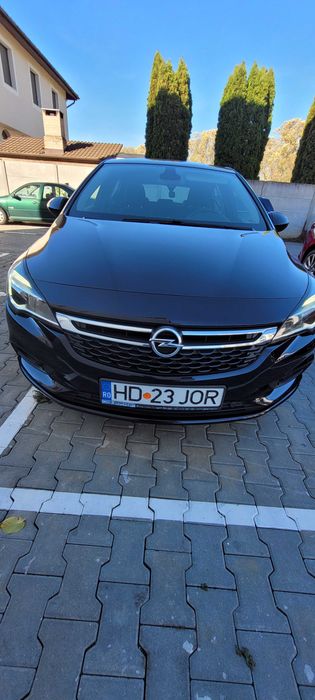 Vand Opel Astra K, an fabricatie 2019