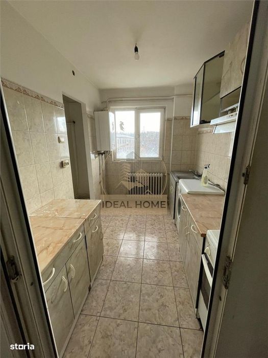 Fara Risc ! Apartament 3 Camere Decomandat Podu Ros - Cantemir