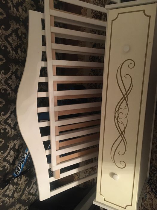 Шкафчик и кроватка