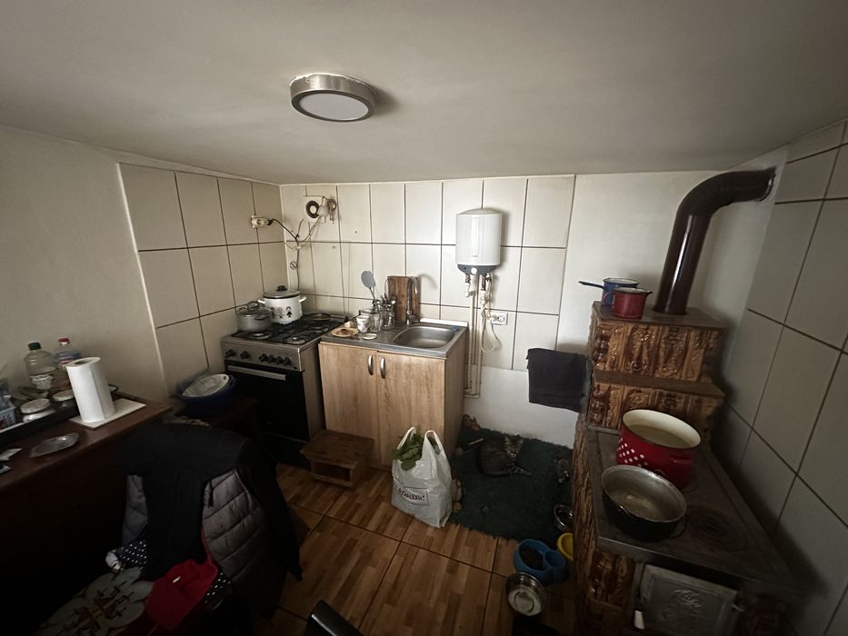 Casa batraneasca de vanzare comuna Viziru , str Inului nr 2