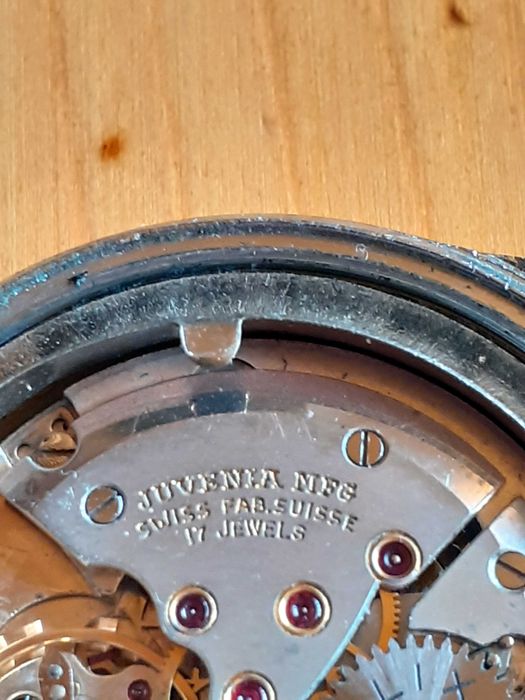 Уникат JUVENIA МFG 17jewels SWISS-Швейцарски механичен. Колекционерски
