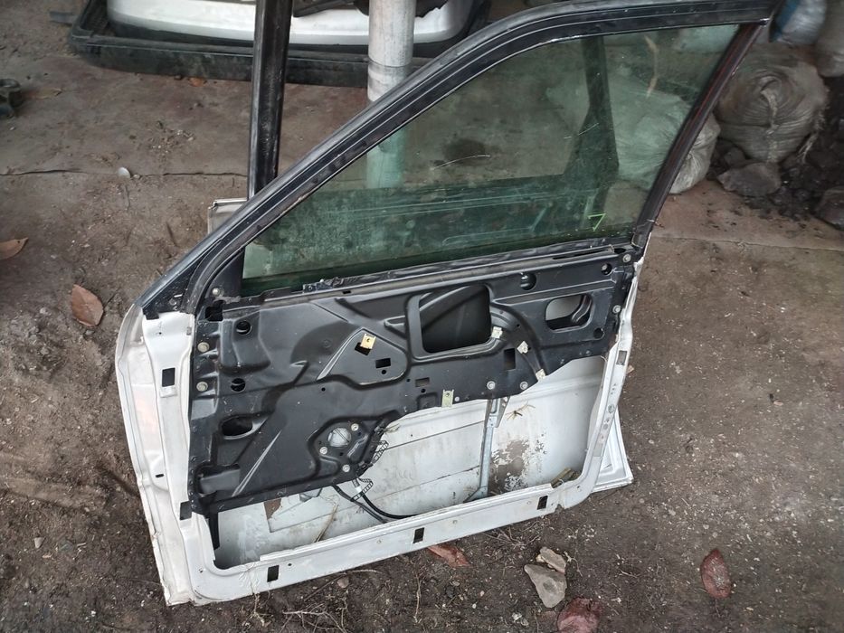 Продам двери на Ауди