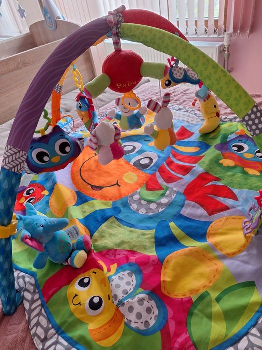 Playgro Активна музикална гимнастика КОНЧЕТО ХОП ТРОП